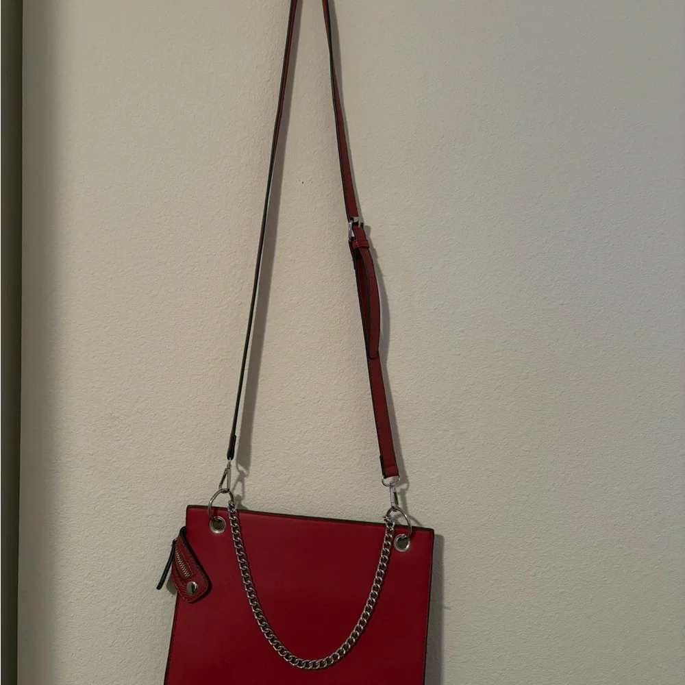 Adrienne Vittadini Red Crossbody Bag - Picture 3 of 5